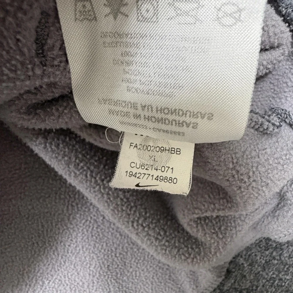 Nike Hoodie Mens Extra Large Gray Pullover Swoosh Athletic Fleece‎ CU6214-071